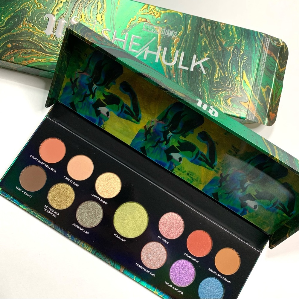 URBAN DECAY x MARVEL “SHE-HULK” Eyeshadow Palette
